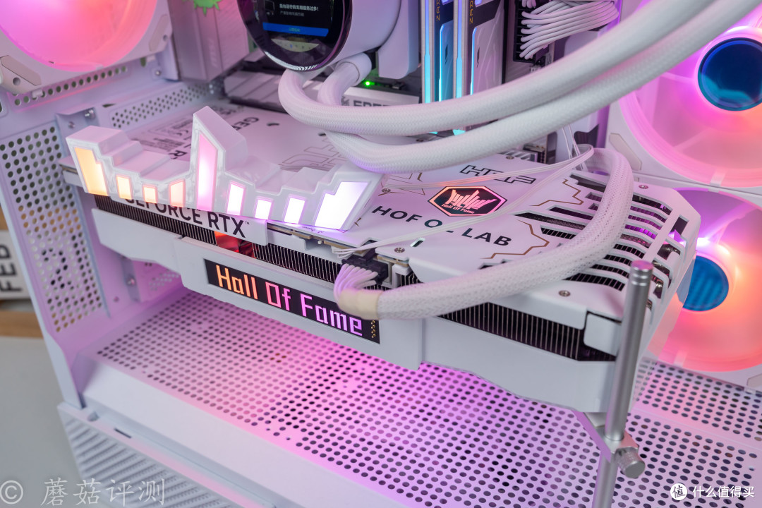 王者加冕,纯白信仰者的浪漫,影驰RTX 5080名人堂Deluxe-X显卡