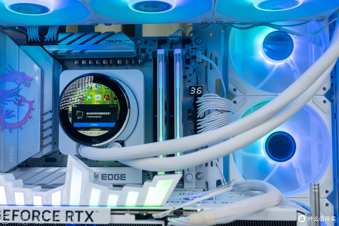 王者加冕,纯白信仰者的浪漫,影驰RTX 5080名人堂Deluxe-X显卡