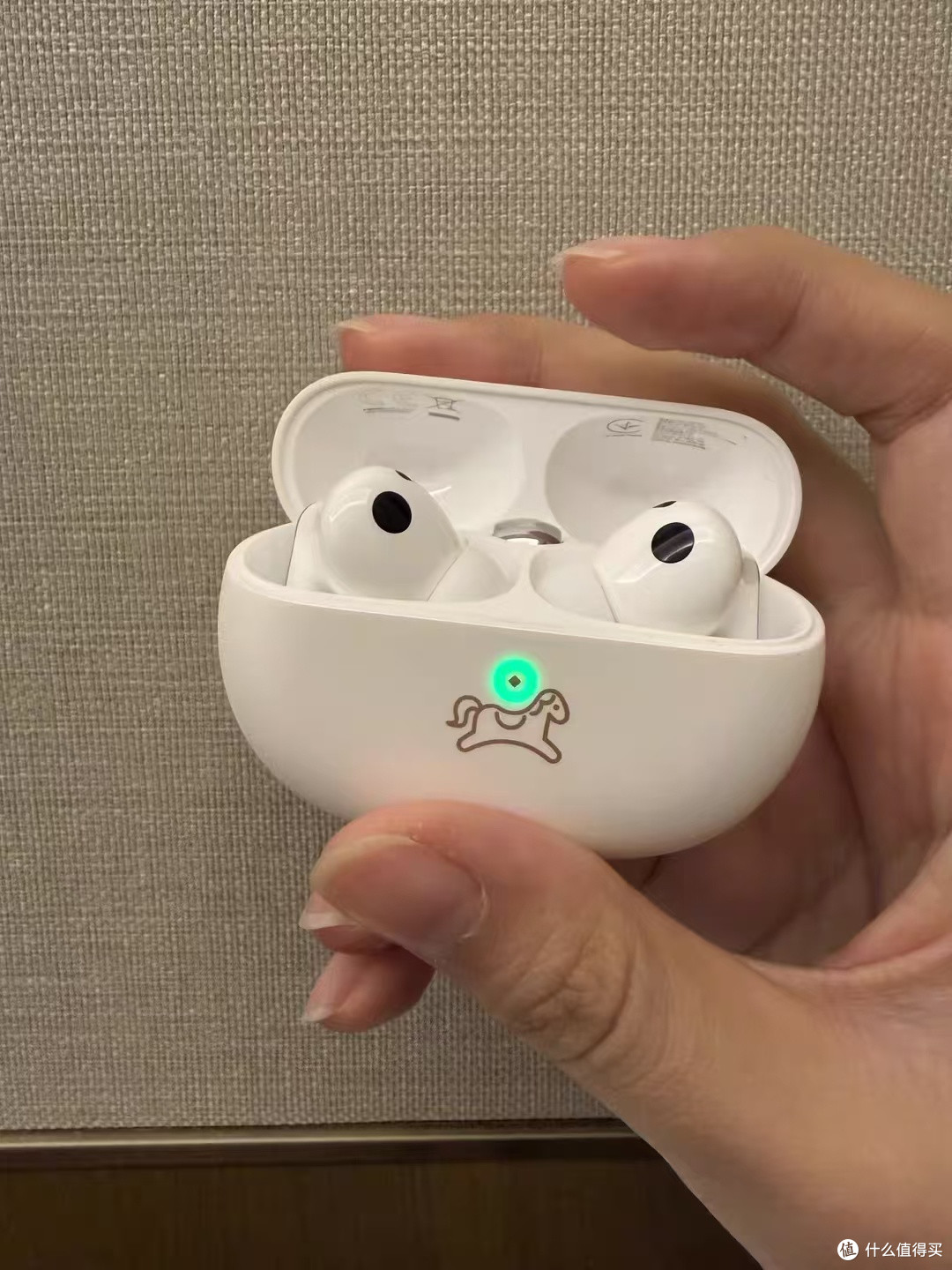 开学换新耳机,华为耳机兼顾舒适与音质