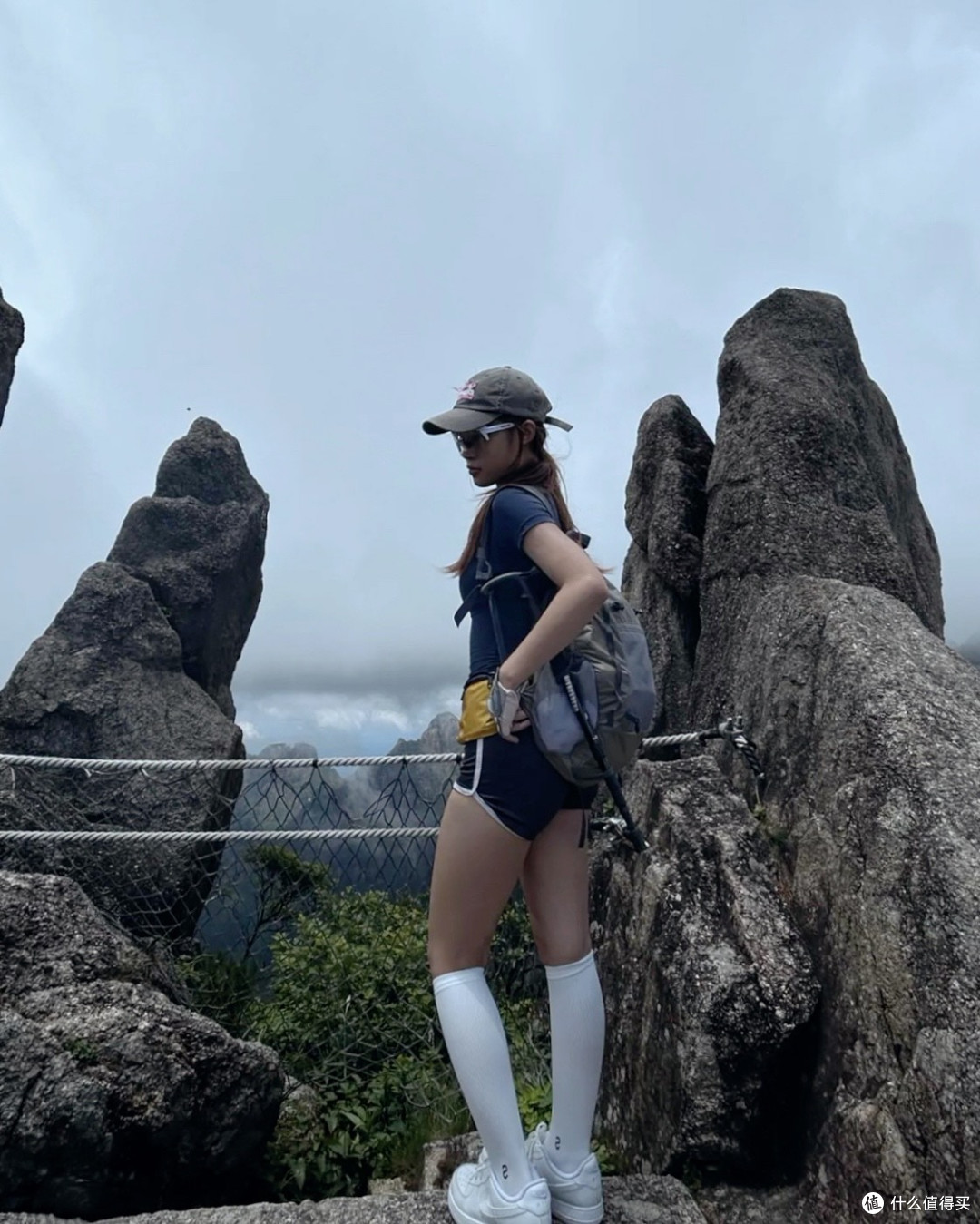 背着178块的登山包爬黄山8小时,它撑住了吗?