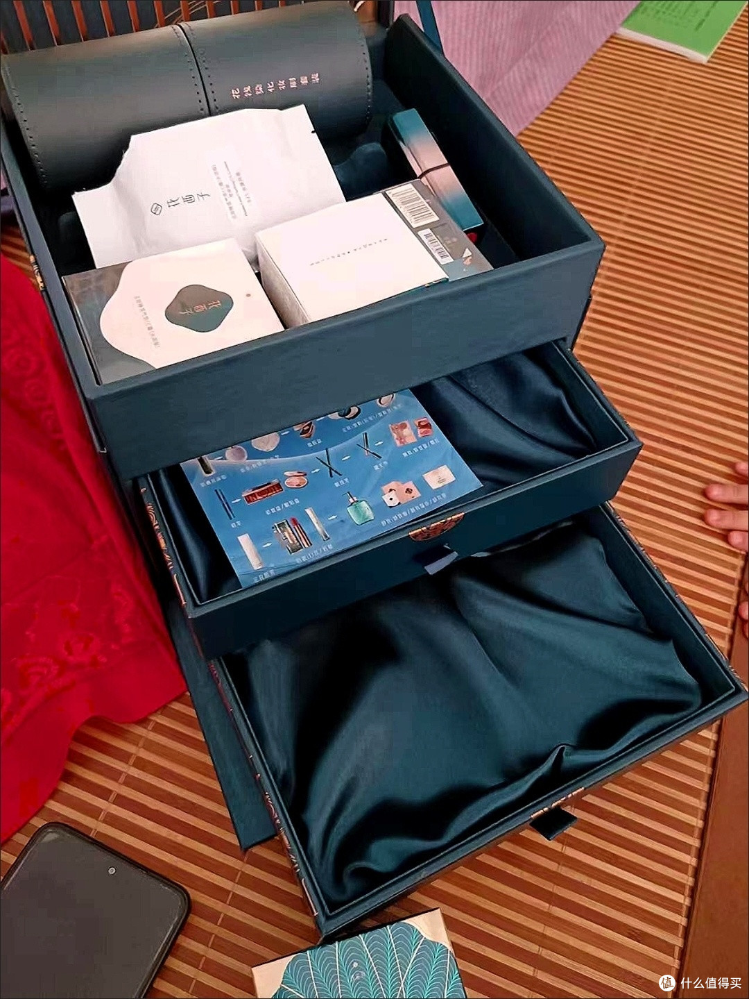 别把“直男审美”当浪漫：七夕送女友这些化妆品，分分钟进黑榜