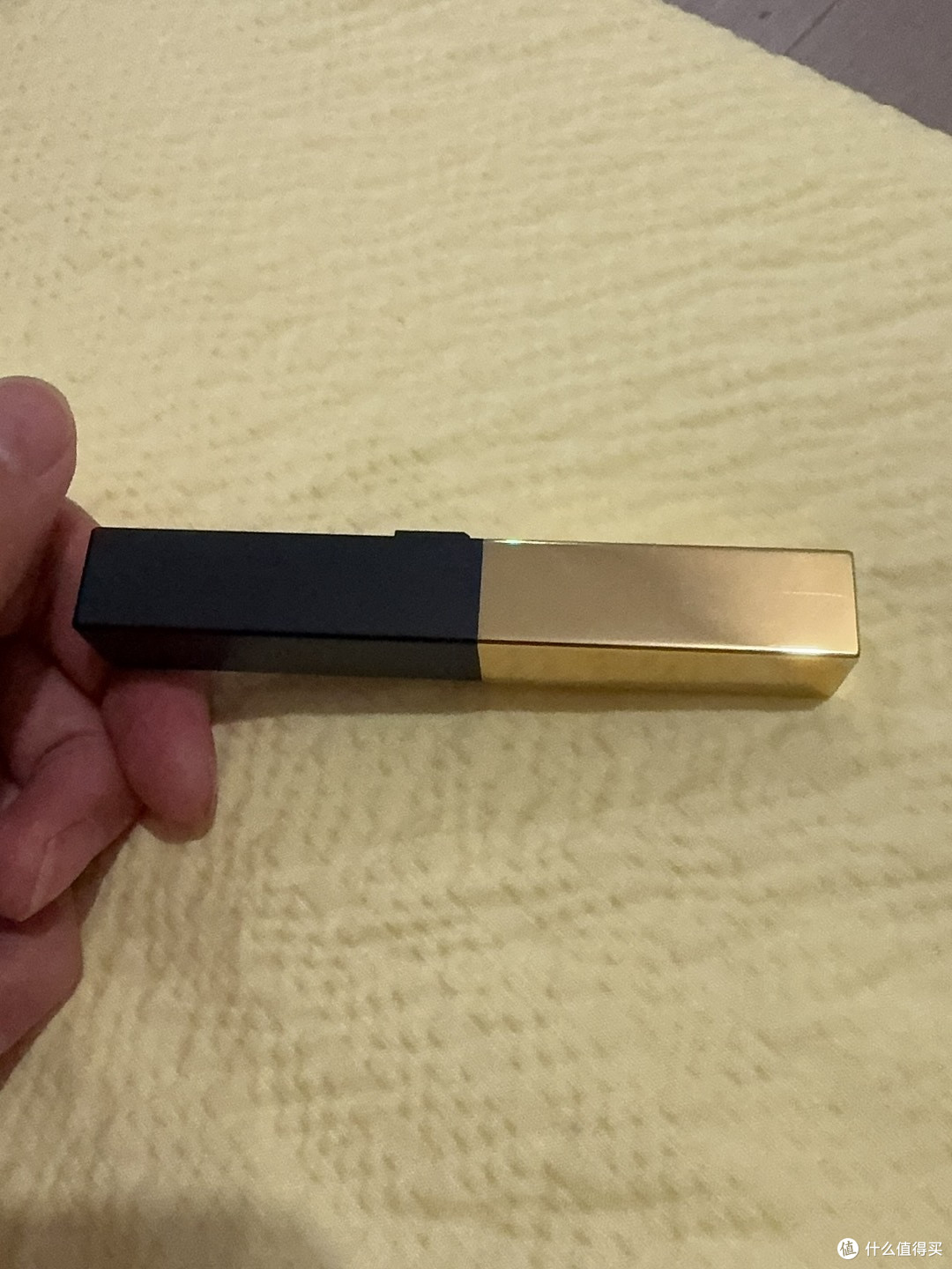大牌口红送礼的误区与风险