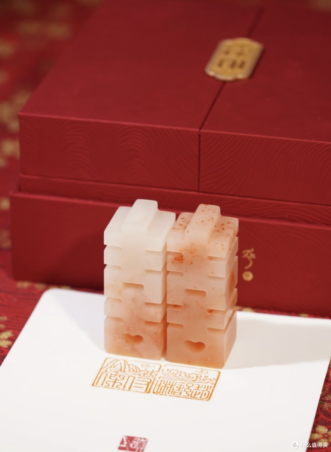 拆开七夕礼物我沉默了…礼盒好看彩妆却没法上脸