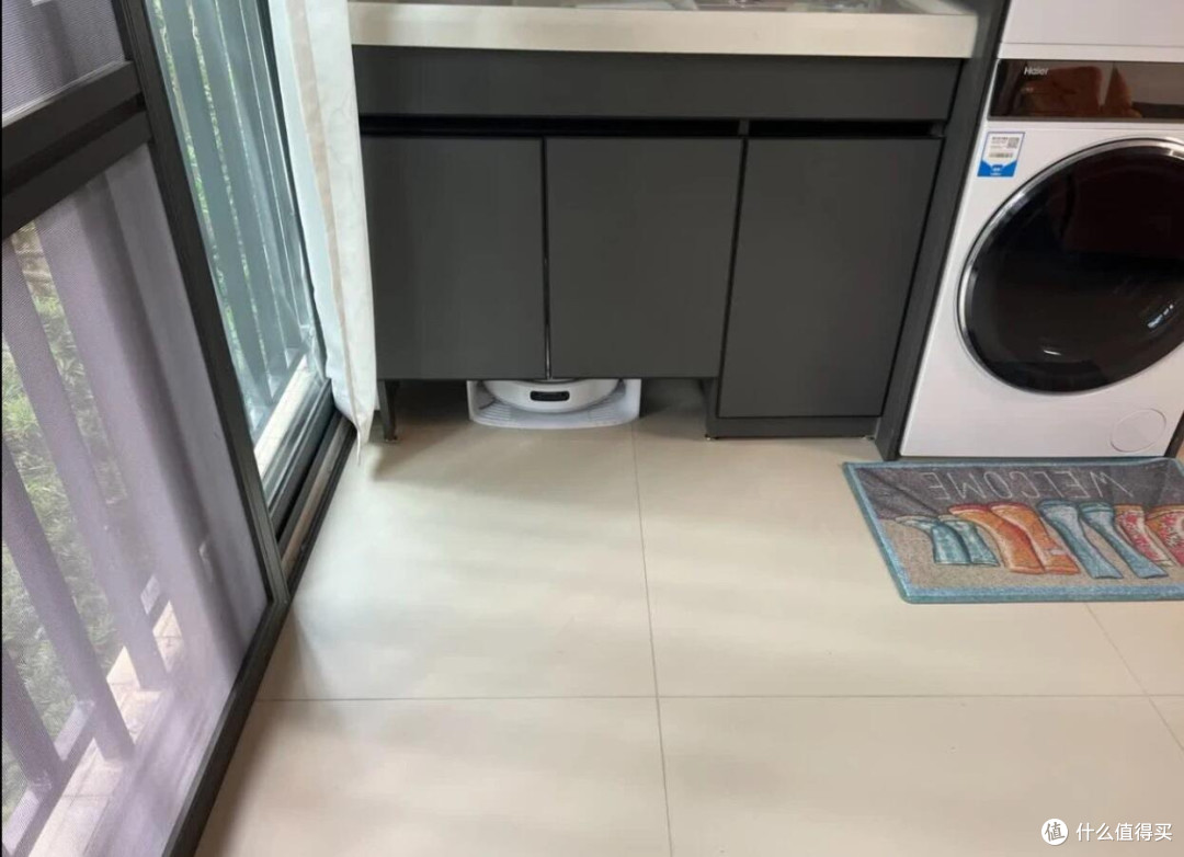 云鲸扫地机让我实现家中光脚自由