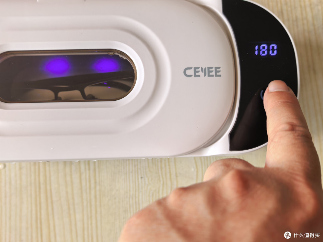 超声波清洗到底有没有用?如何选?希亦 CG2 超声波清洗机实测