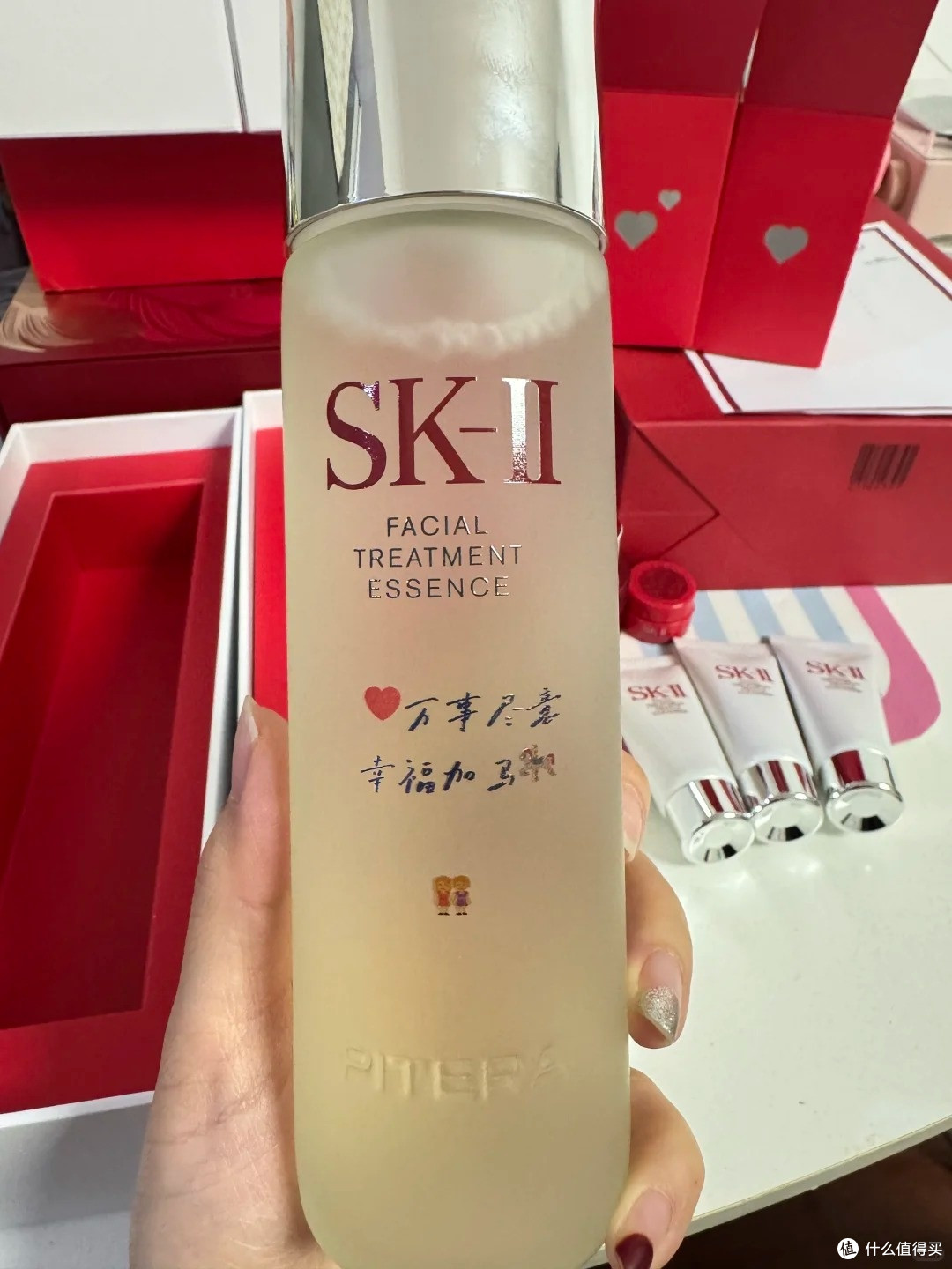 情人节收到 SK-II 神仙水套盒,干皮的我当场心情复杂