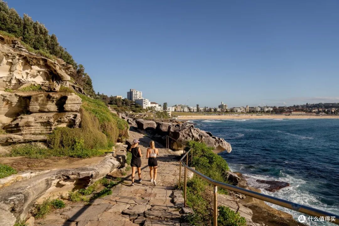 ● Tamarama, Sydney, New South Wales  📷 / © Tourism Australia
