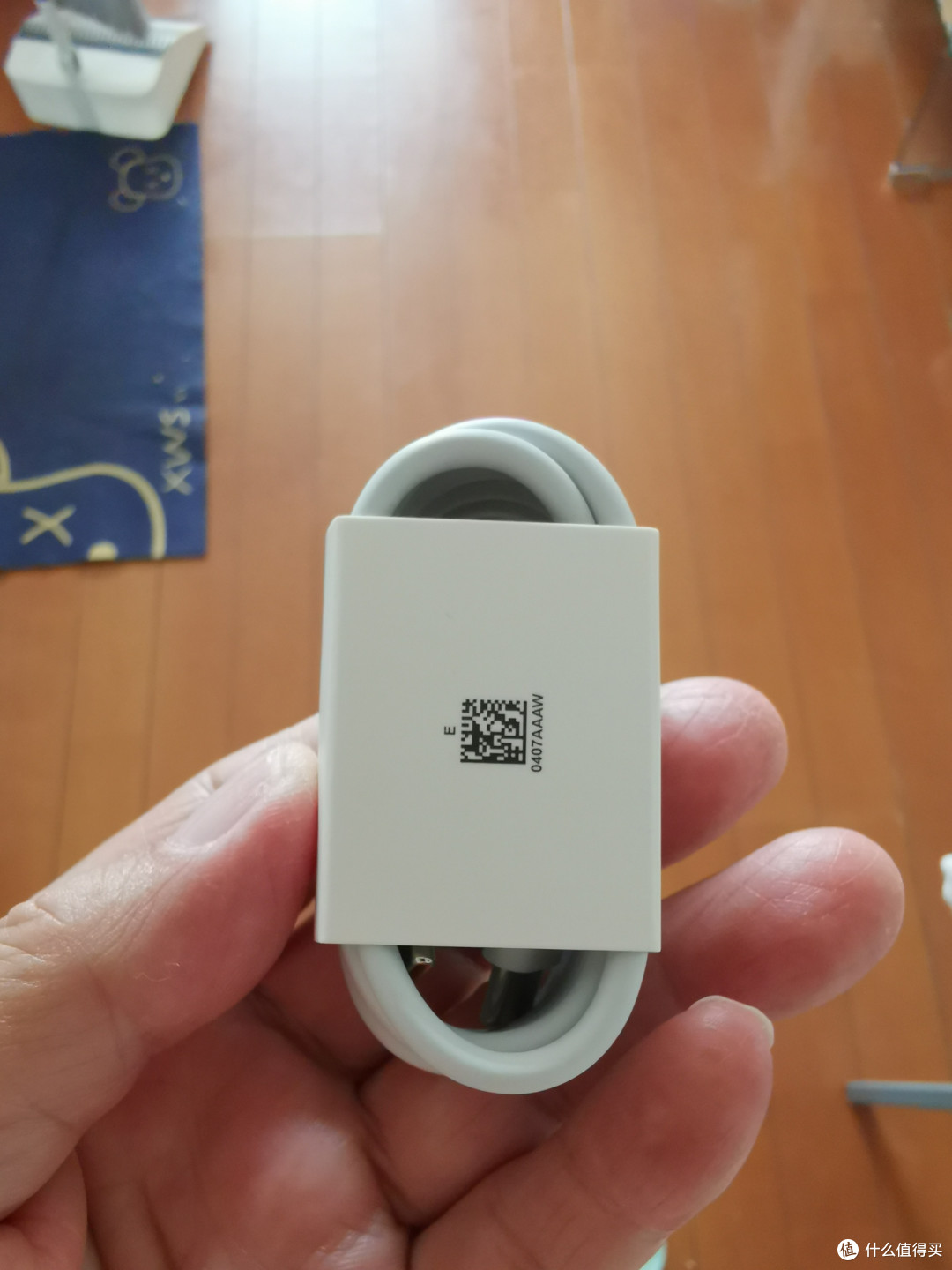 荣耀机器人手机到手，拆箱图片来了