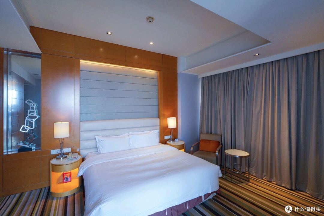 老爷车还是老爷车!行政待遇送自助的天津海河假日酒店 套房体验