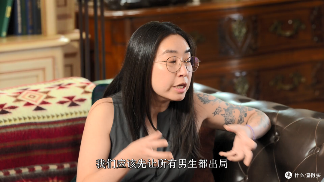 把综艺拍成了悬疑剧,这个团队有点意思。