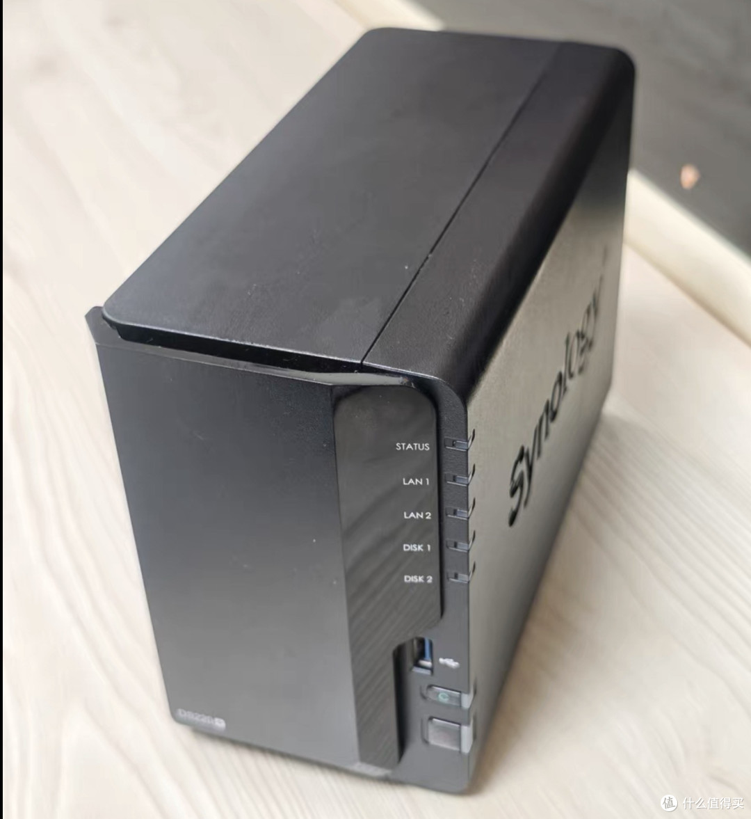 大量群晖DS220+滞销，双盘位NAS带双千兆，900块的私有云能捡嘛？