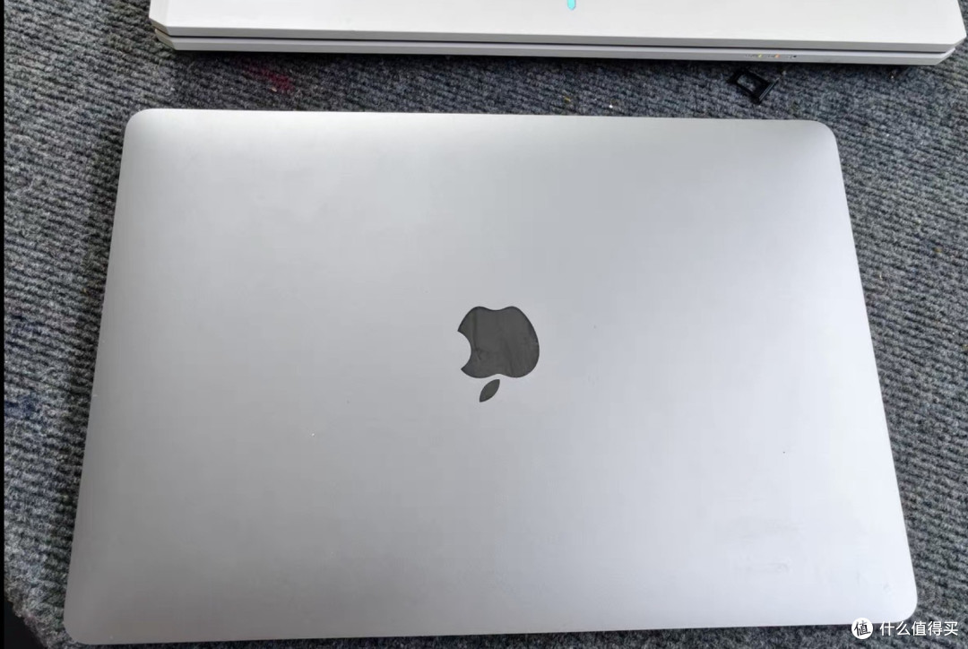 闲鱼惊现MacBook Air M1,无风扇M1芯片,2650块二手轻薄本保值王
