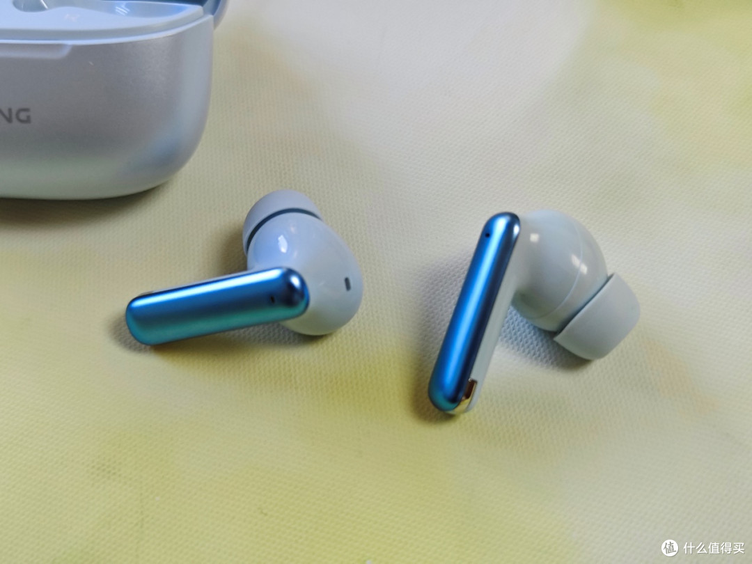 通勤降噪+42小时续航,戴灵T3真能扛住日常折腾?
