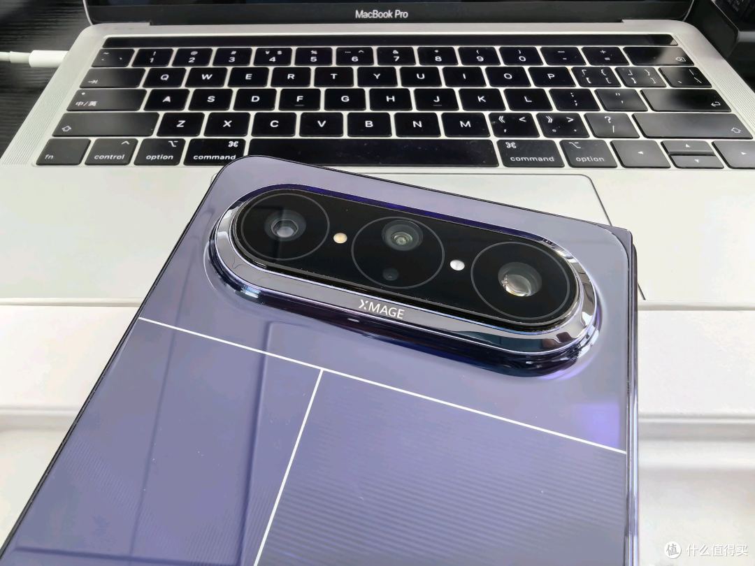 阔折叠的终极形态?还是1W+的奢侈玩具?华为PuraX Max典藏版测评
