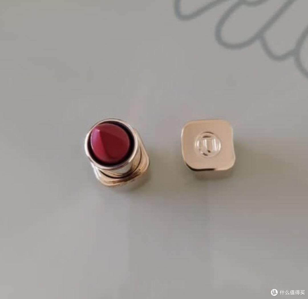 欧莱雅RC301缎光口红实测分析