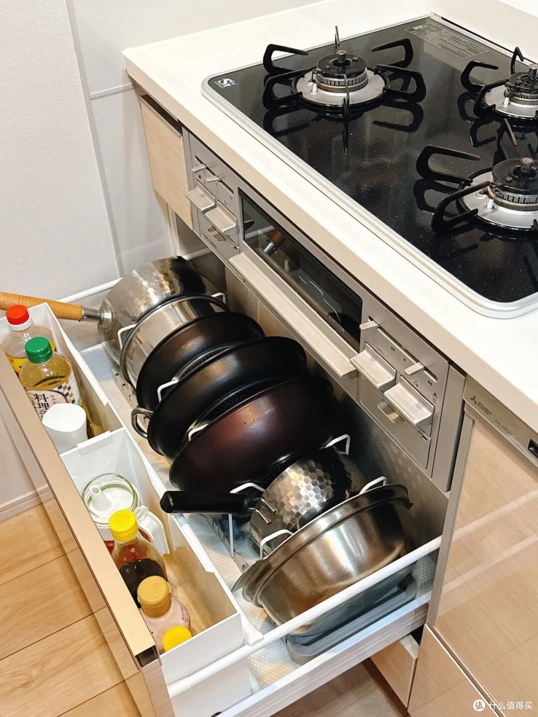 惊呆了:原来「锅具收纳」有这么多方法,我以前怎么就没想到?