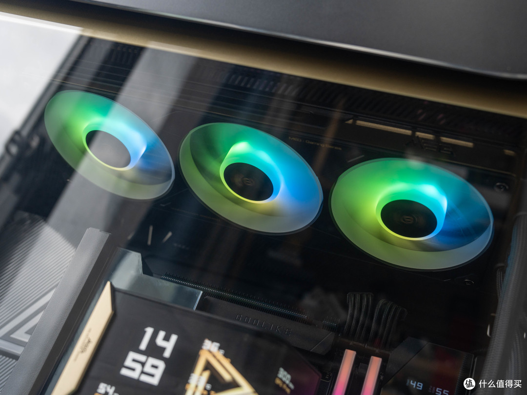 旗舰水冷还能怎么卷?微星MEG CORELIQUID E15 360超神体验分享