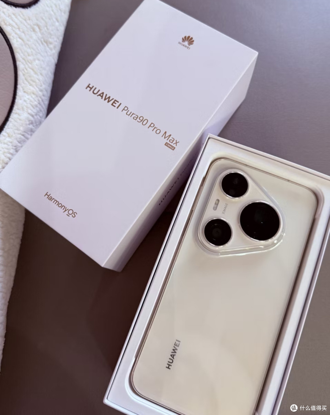 年度旗舰体验！华为Pura 90 Pro Max真实上手测评