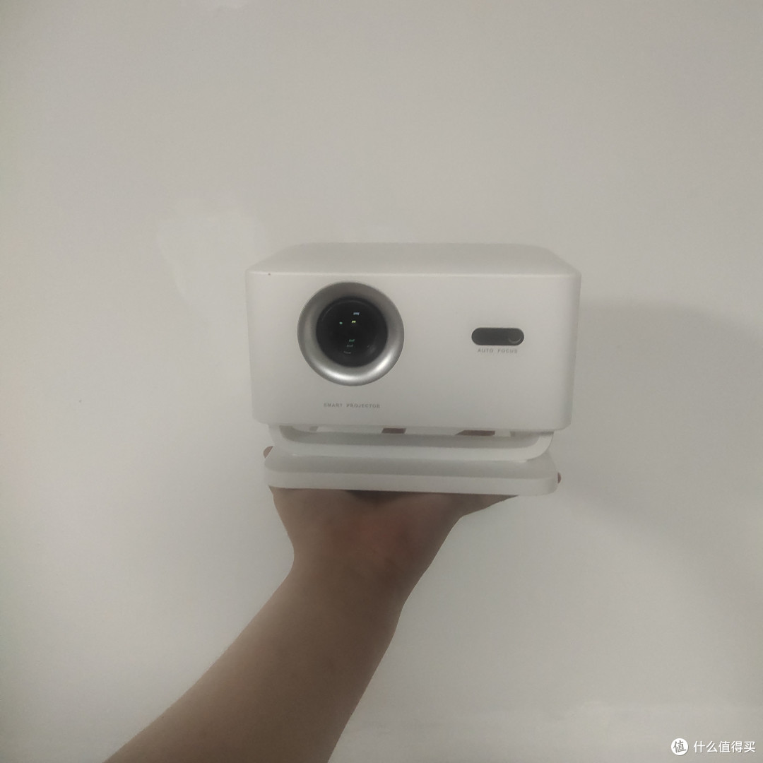 699 元高性价比投影!海精灵 S1,硬核配置把家用体验拉满