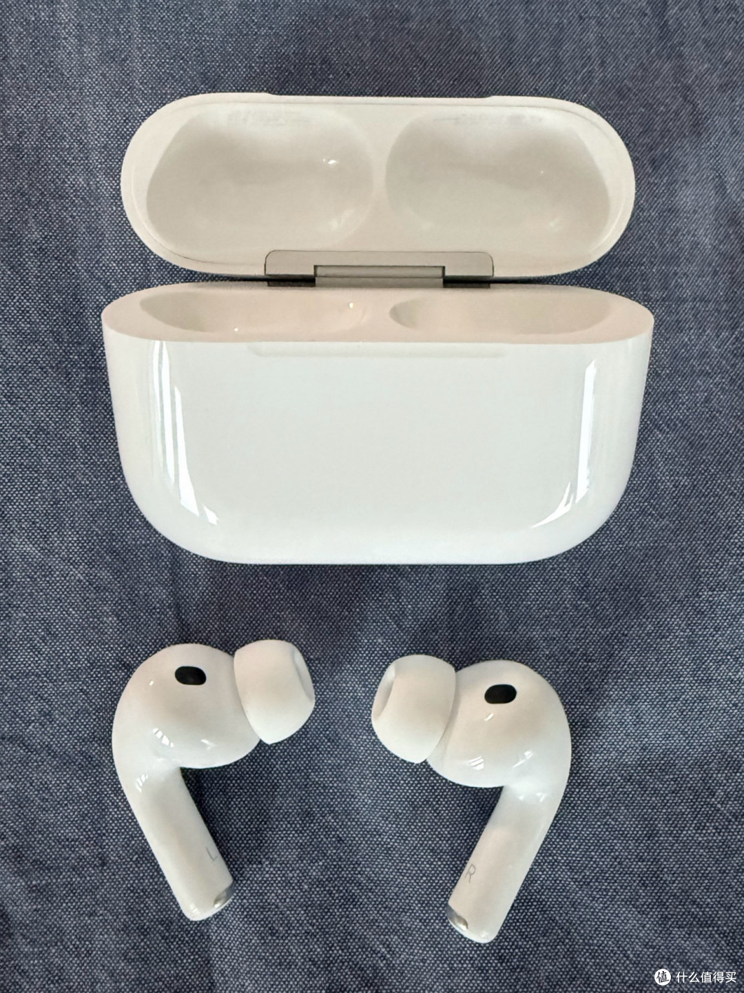 开学装备怎么选？亲测苹果AirPods Pro：宿舍自习室降噪天花板