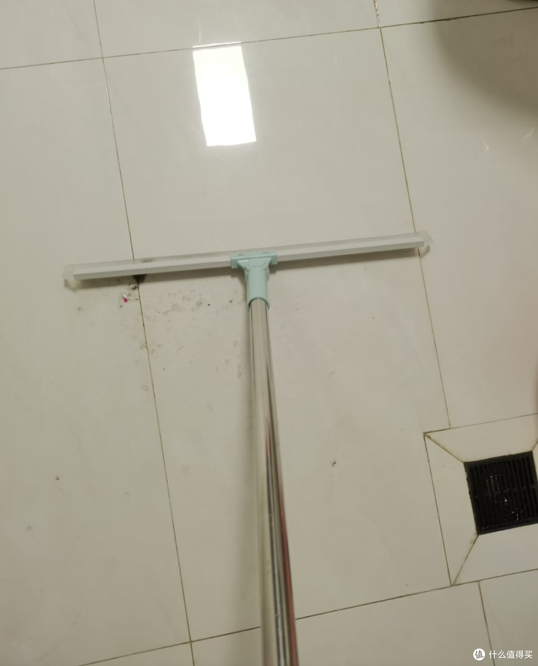 一把魔术拖把,让水渍秒“下岗”