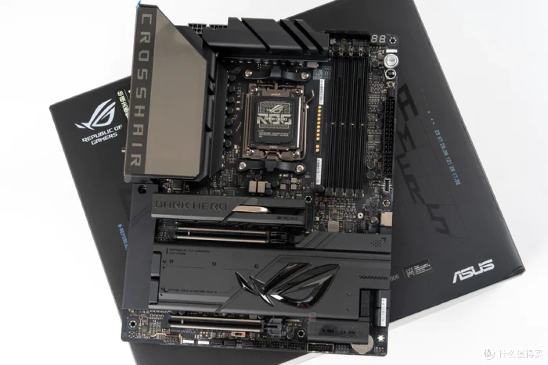 华硕幻世神+ROG X870E DARK HERO+索泰RTX5080AMP装机分享