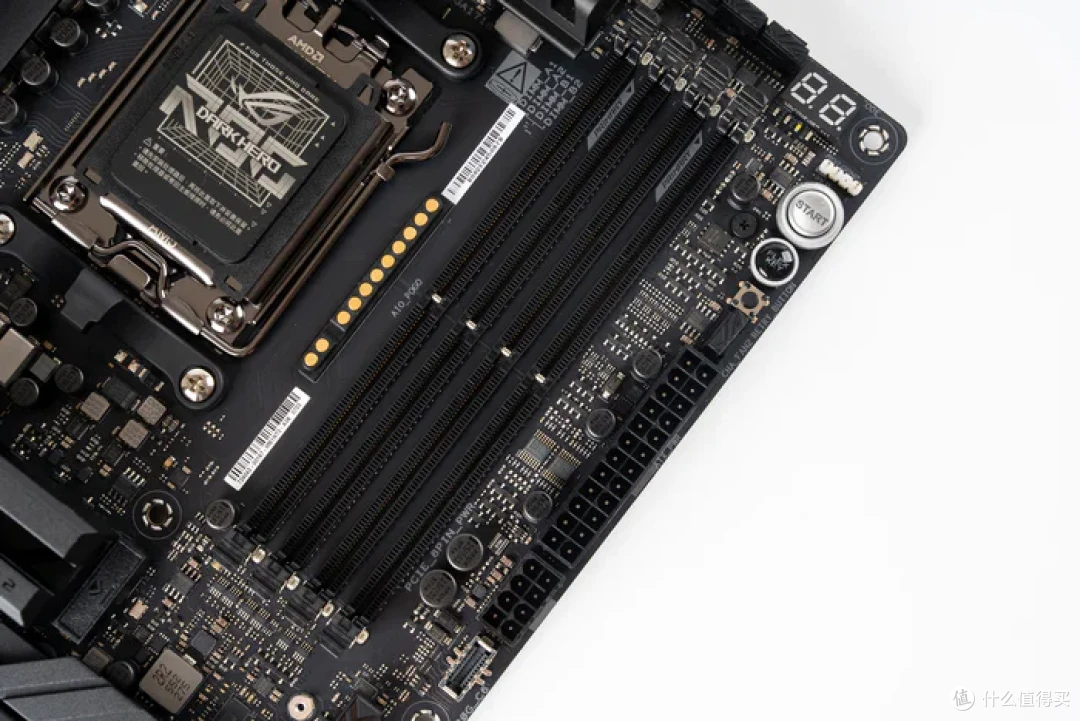 华硕幻世神+ROG X870E DARK HERO+索泰RTX5080AMP装机分享