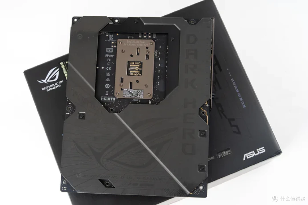 华硕幻世神+ROG X870E DARK HERO+索泰RTX5080AMP装机分享