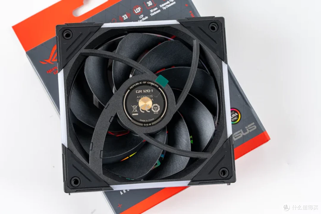 华硕幻世神+ROG X870E DARK HERO+索泰RTX5080AMP装机分享
