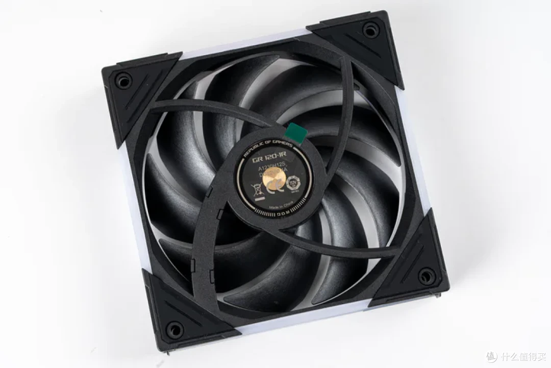 华硕幻世神+ROG X870E DARK HERO+索泰RTX5080AMP装机分享