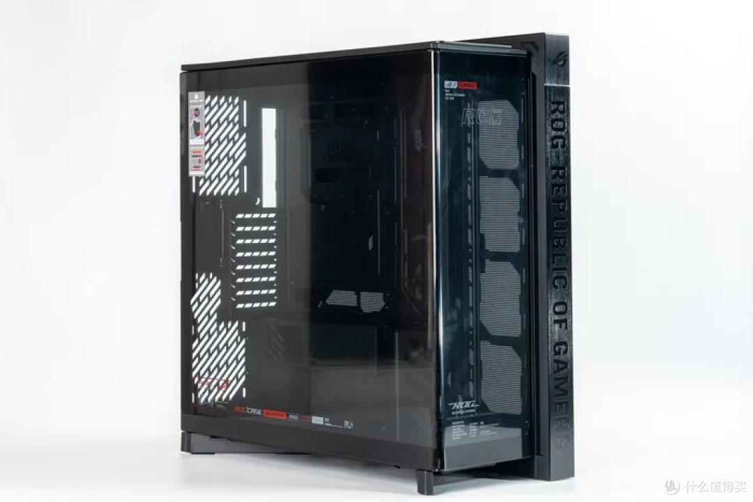 华硕幻世神+ROG X870E DARK HERO+索泰RTX5080AMP装机分享