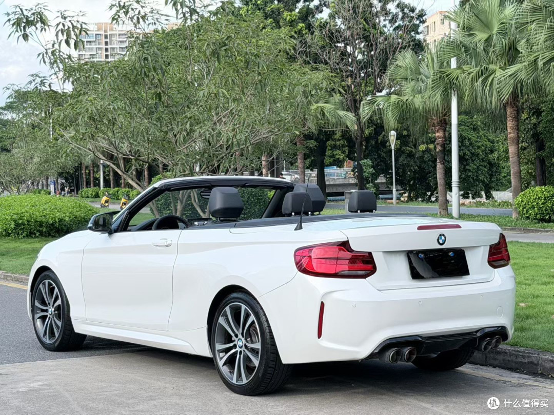 15万买宝马敞篷跑车!这台225i软顶M运动,真香还是真坑?