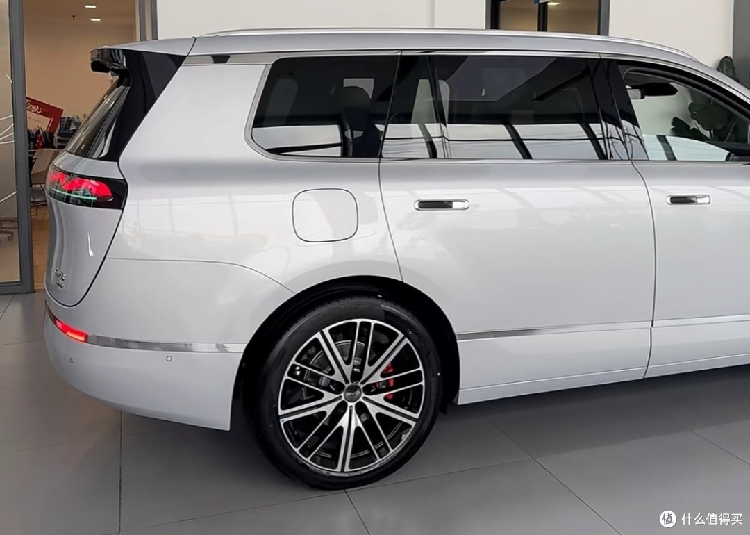 23万起盲订!比亚迪海狮08中大型SUV,DM‑i、EV双动力可选