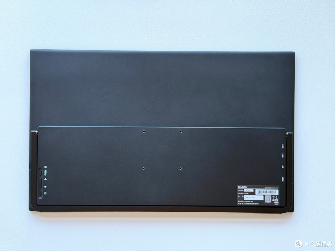 雕塑家 MU24LC 创新形态 4K 显示器,接口齐全,轻薄兼顾办公娱乐