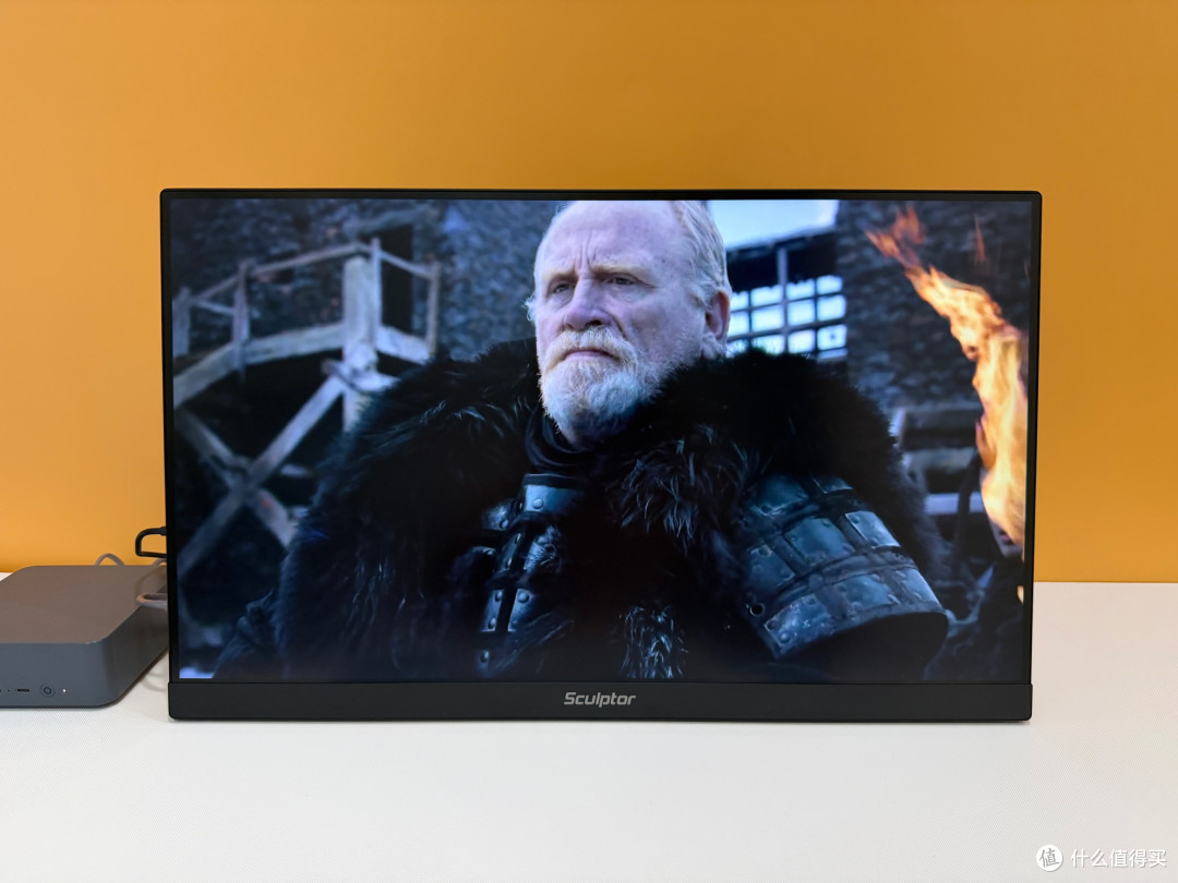 雕塑家 MU24LC 创新形态 4K 显示器,接口齐全,轻薄兼顾办公娱乐