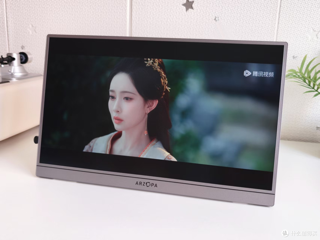 180Hz+2.5K,带来游戏办公新体验,阿卓帕Z3FC便携屏