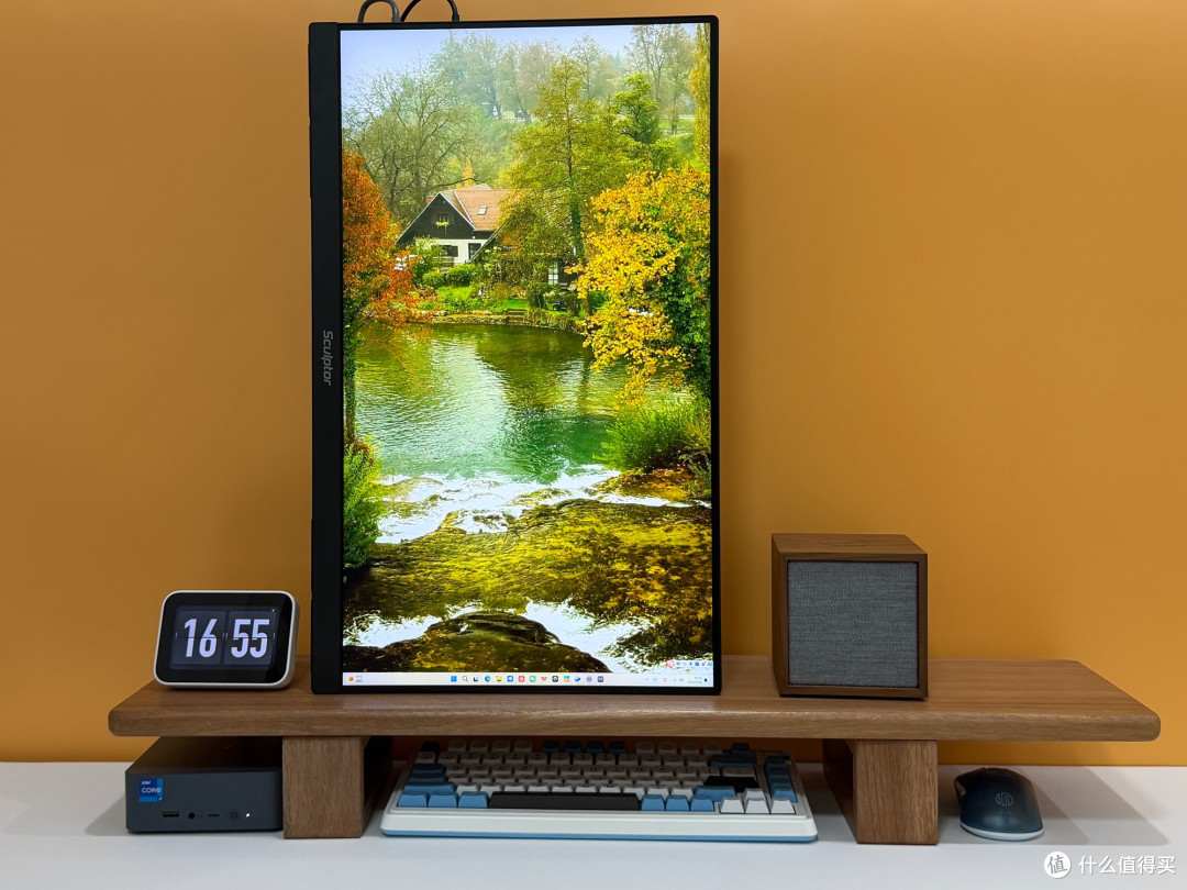 雕塑家 MU24LC 创新形态 4K 显示器,接口齐全,轻薄兼顾办公娱乐