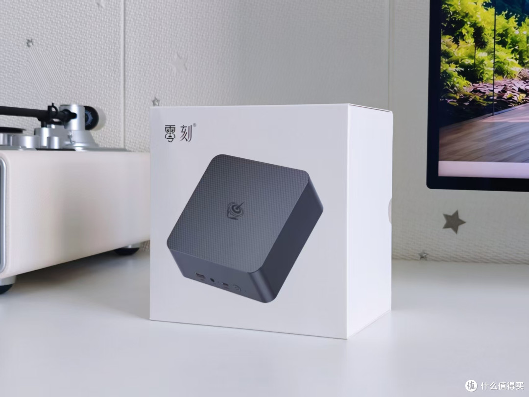 R7 7735U加持，带来商务办公新体验，零刻EQR7迷你主机