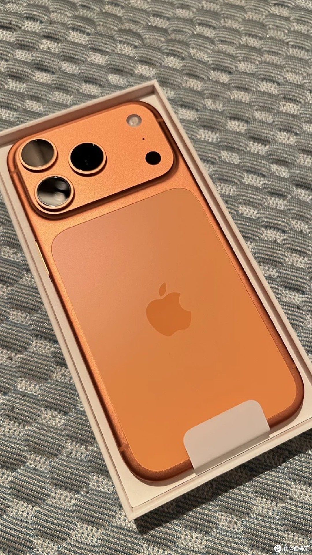 iPhone降价清库存?库克终于低头了
