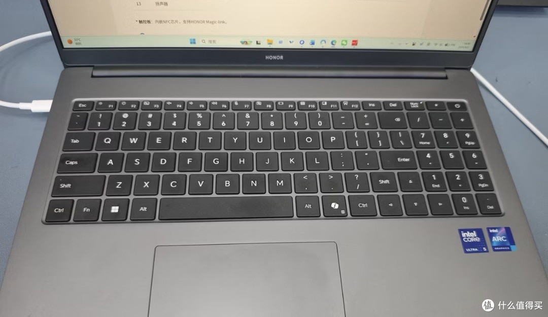 开学季笔记本荣耀MagicBook X16,学习娱乐两不误