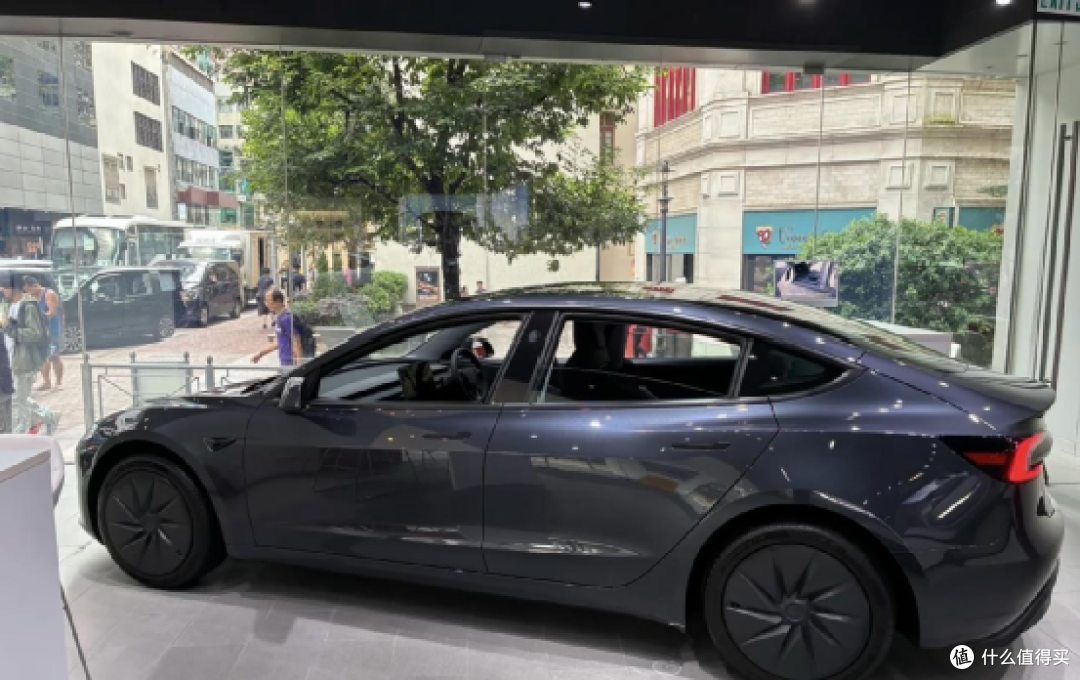 17.6万元，廉价版Model 3正式登录中国市场