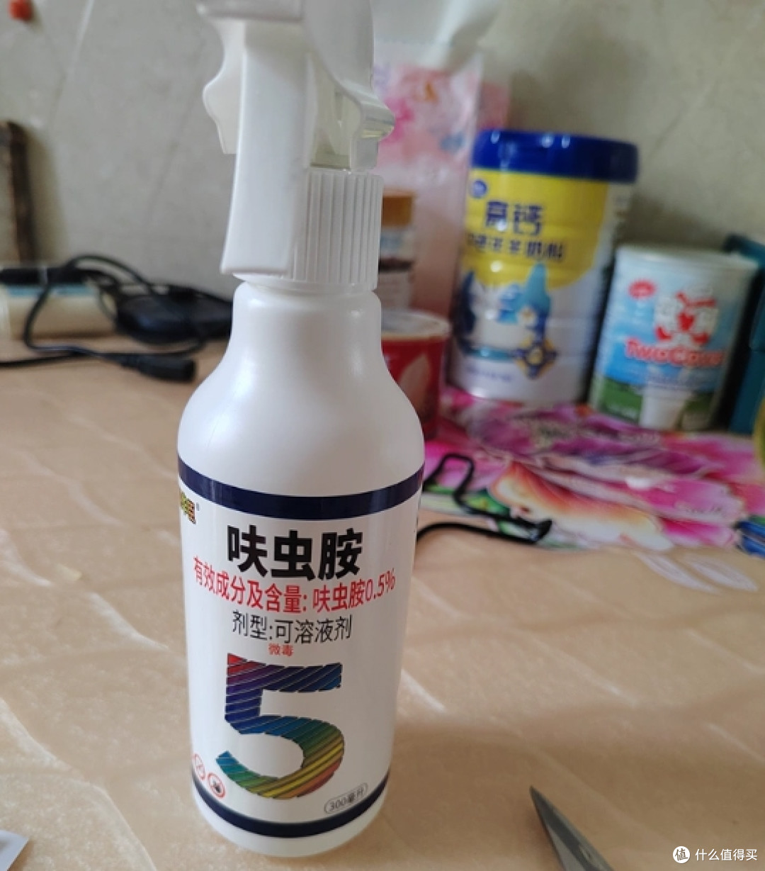 回南天墙角爬满潮虫心烦？5款杀虫剂这样选，除虫更彻底