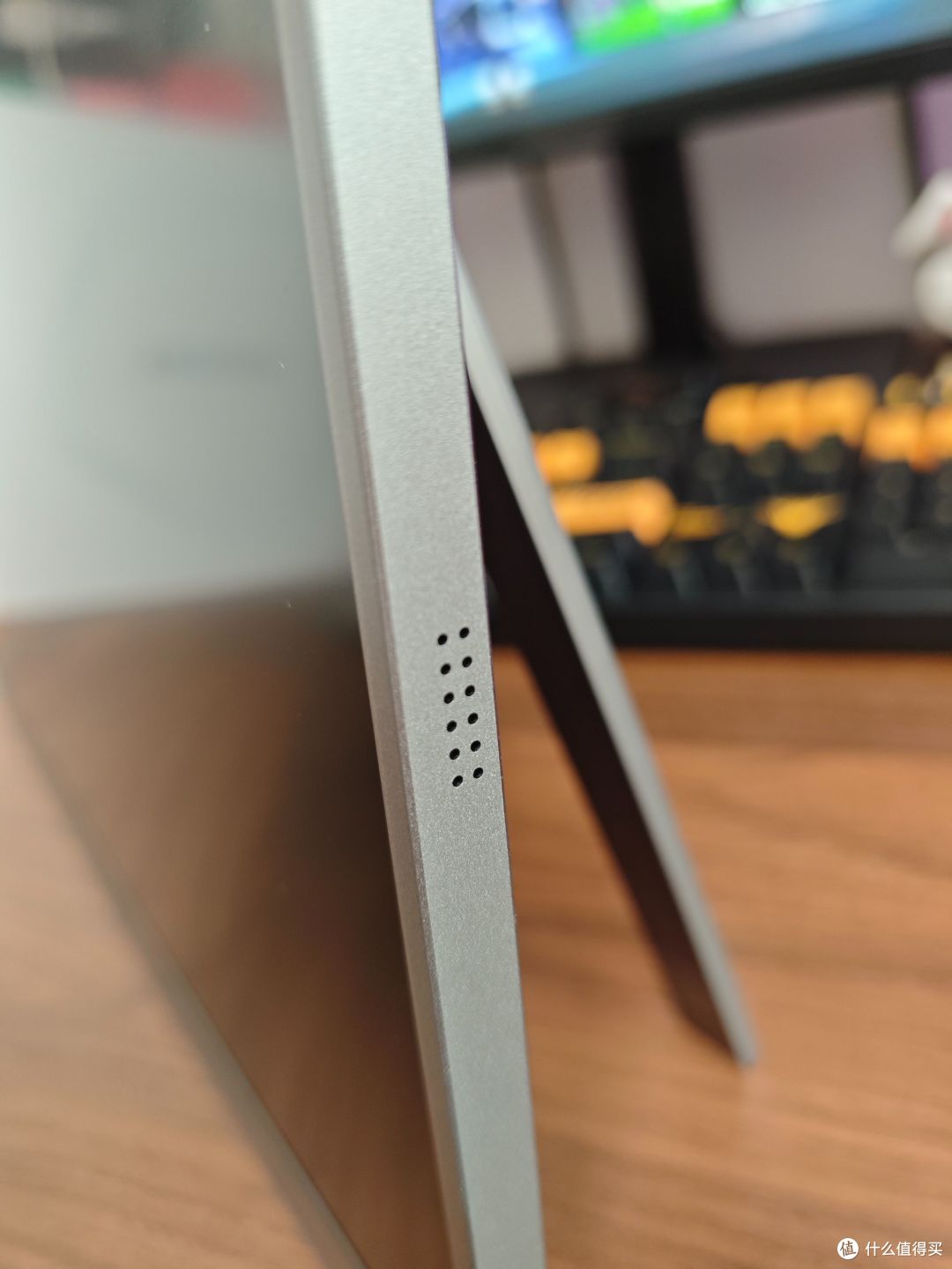 办公神器？还是伪需求？入手ARZOPA Z3FC便携屏一月后实际体验