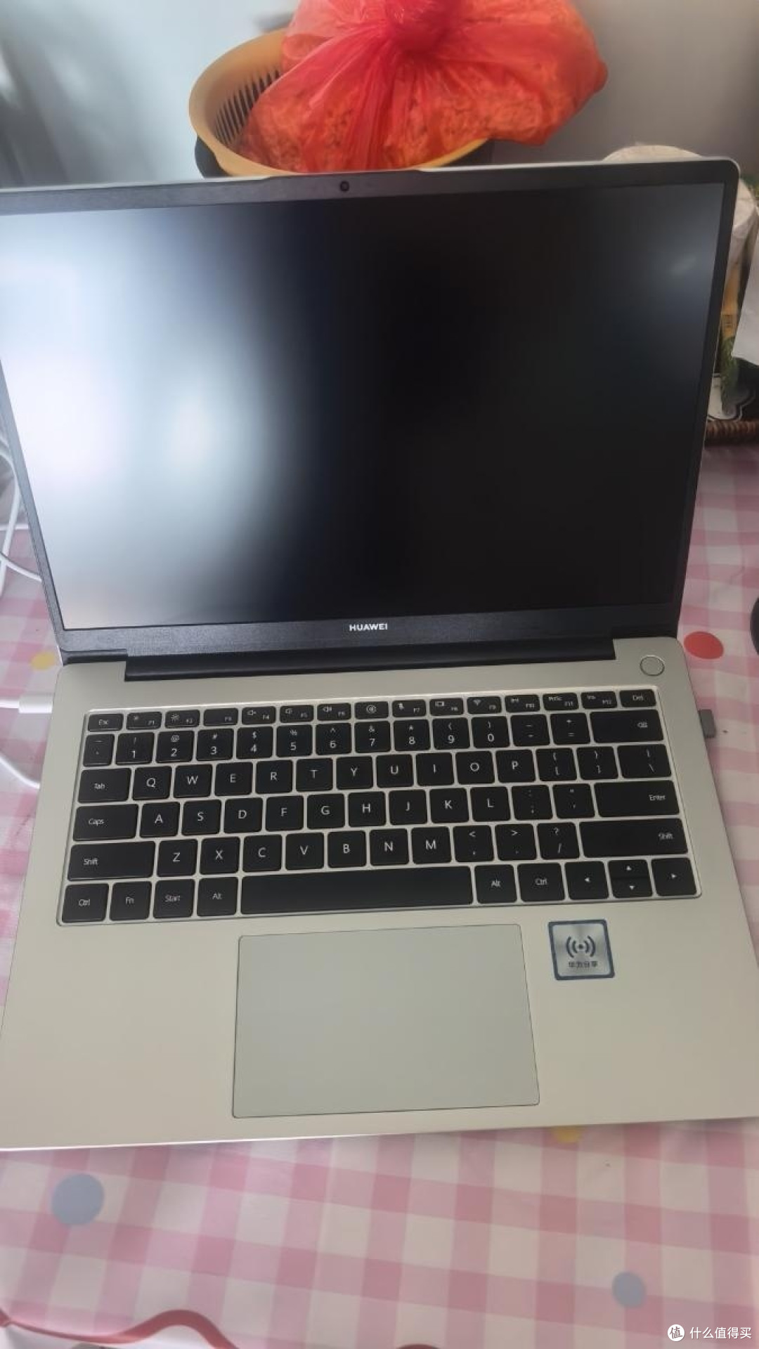 数码新品互换体验|华为VS荣耀新款笔记本,真实上手差距