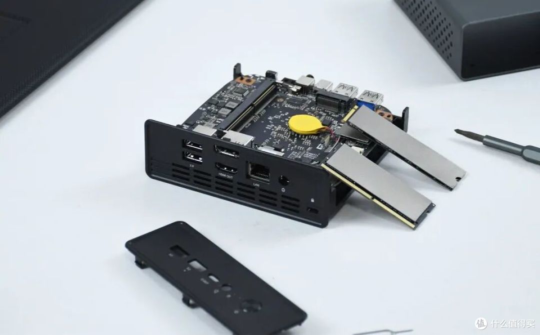 领效 MAXHUB MI20 铝合金迷你主机|N100 准系统 480 元