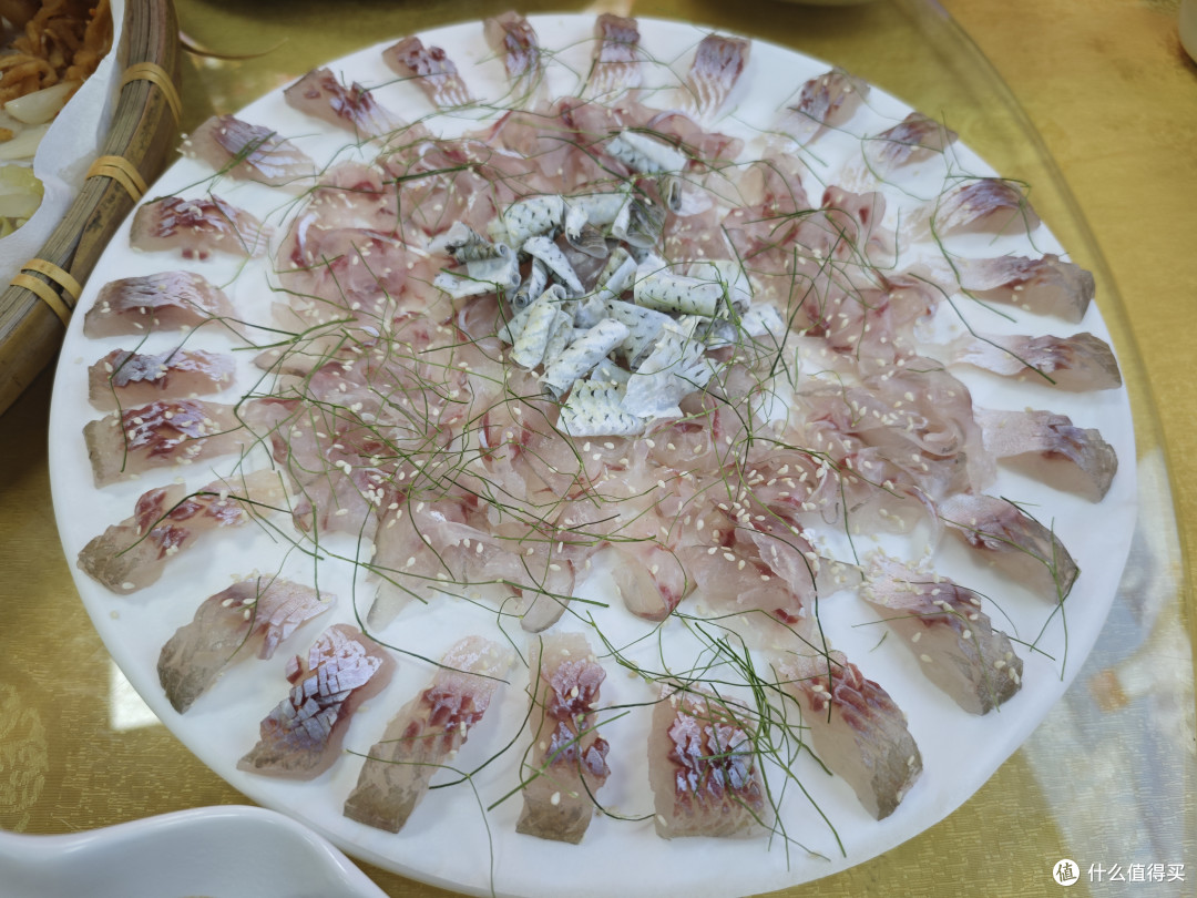 河南5人吃鱼生全中招!最容易染上寄生虫的5食物,别再乱吃了