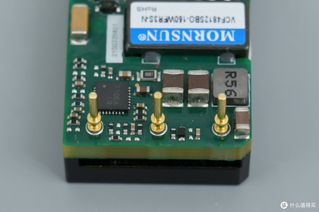 金升阳150W 1/16砖隔离DC-DC电源模块解析