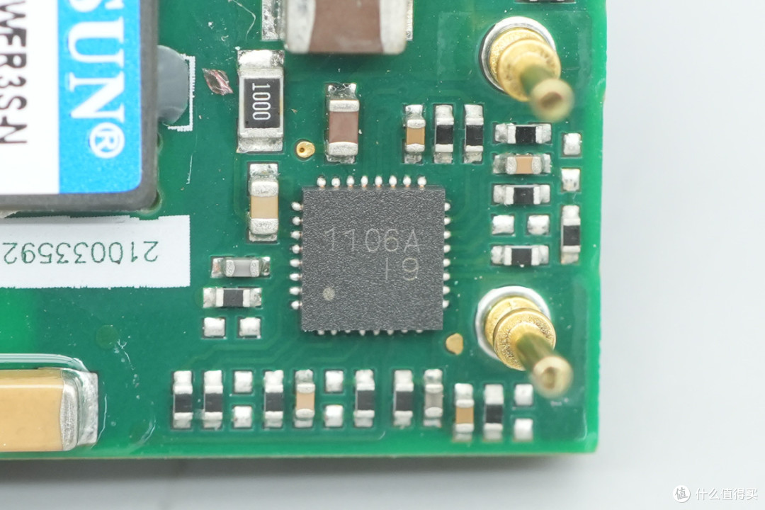 金升阳150W 1/16砖隔离DC-DC电源模块解析