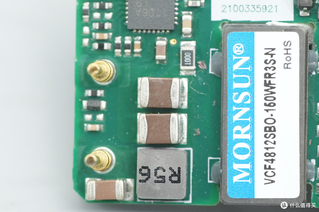 金升阳150W 1/16砖隔离DC-DC电源模块解析