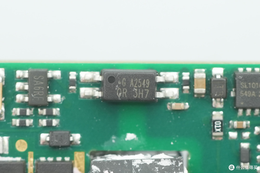 金升阳150W 1/16砖隔离DC-DC电源模块解析